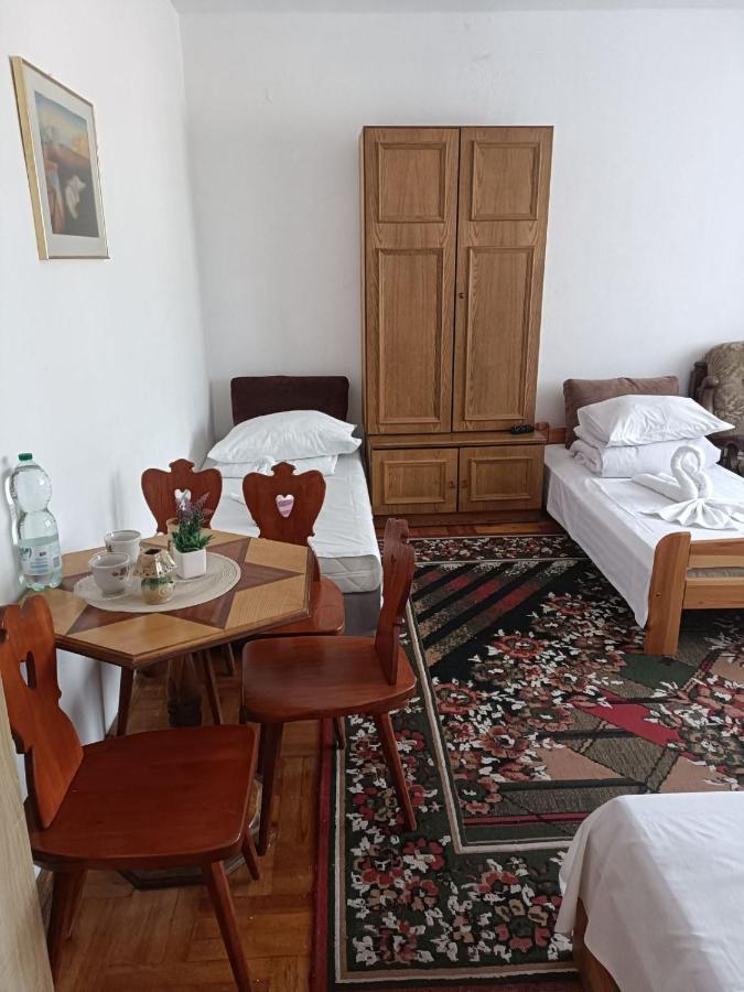 Hostel Poznan Luaran gambar