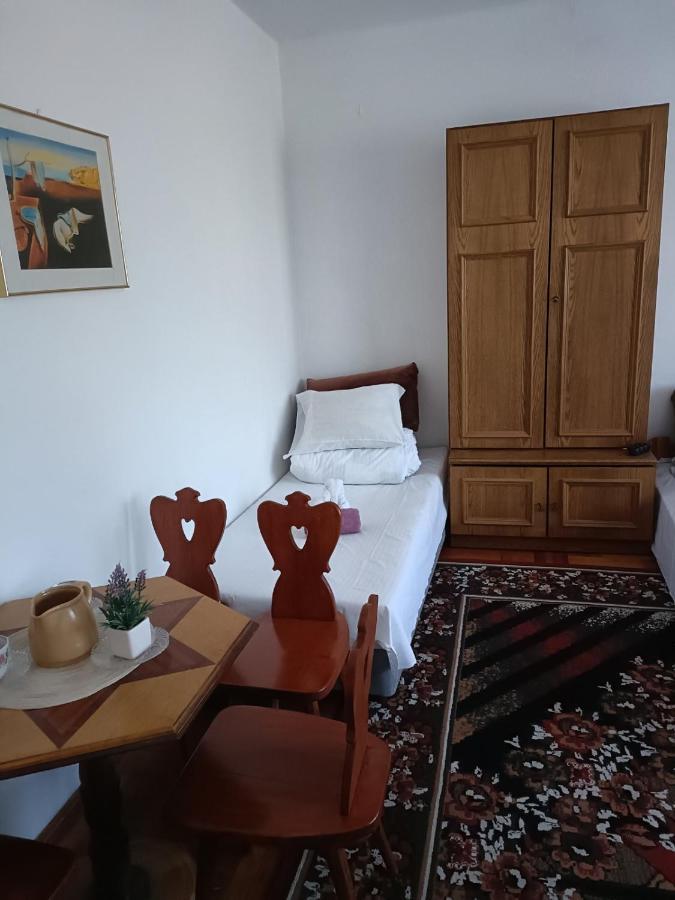 Hostel Poznan Luaran gambar