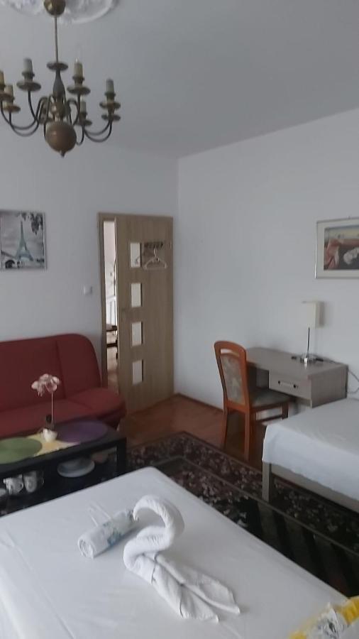 Hostel Poznan Luaran gambar