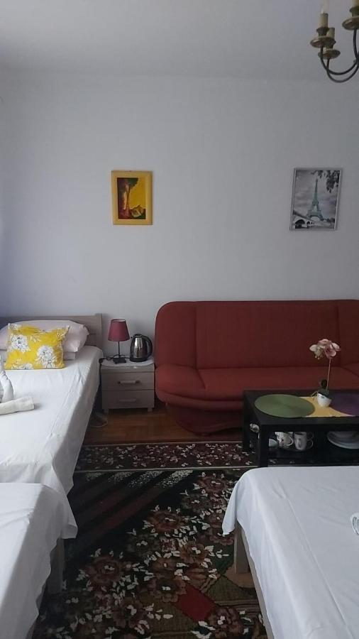 Hostel Poznan Luaran gambar