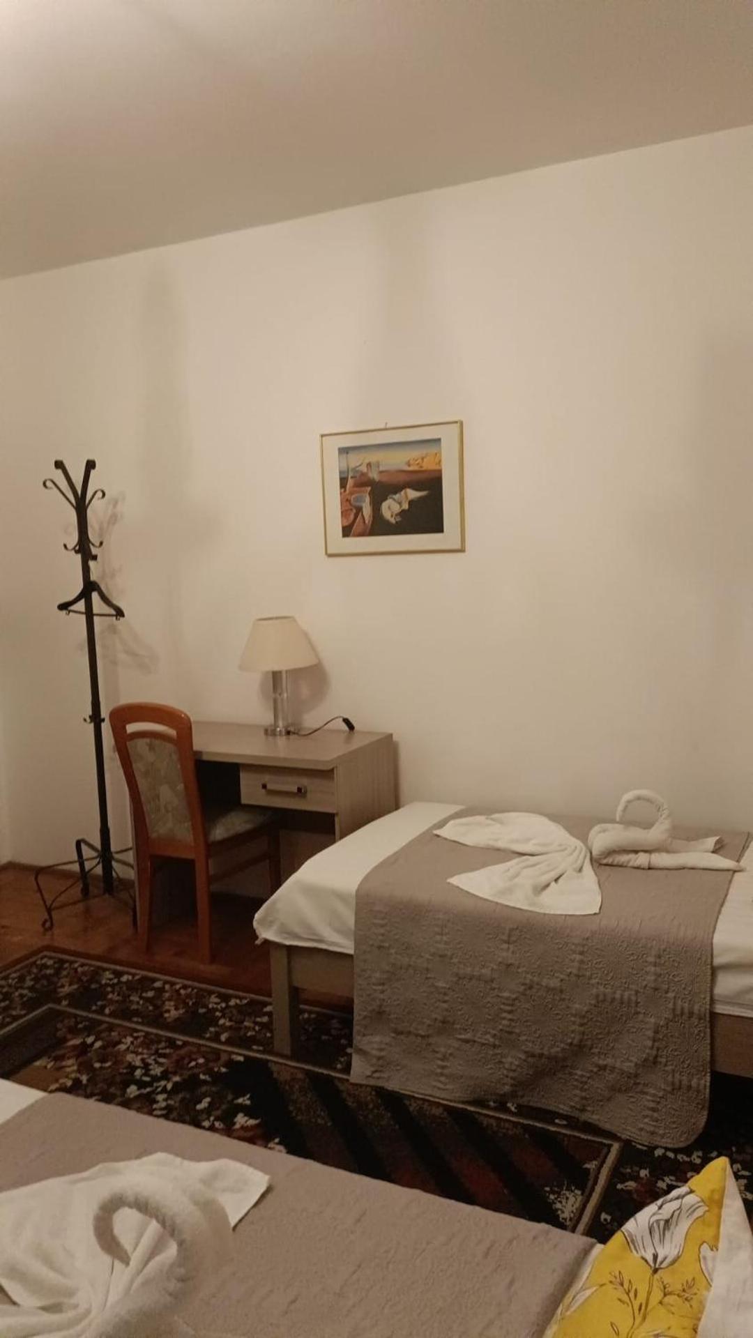 Hostel Poznan Luaran gambar