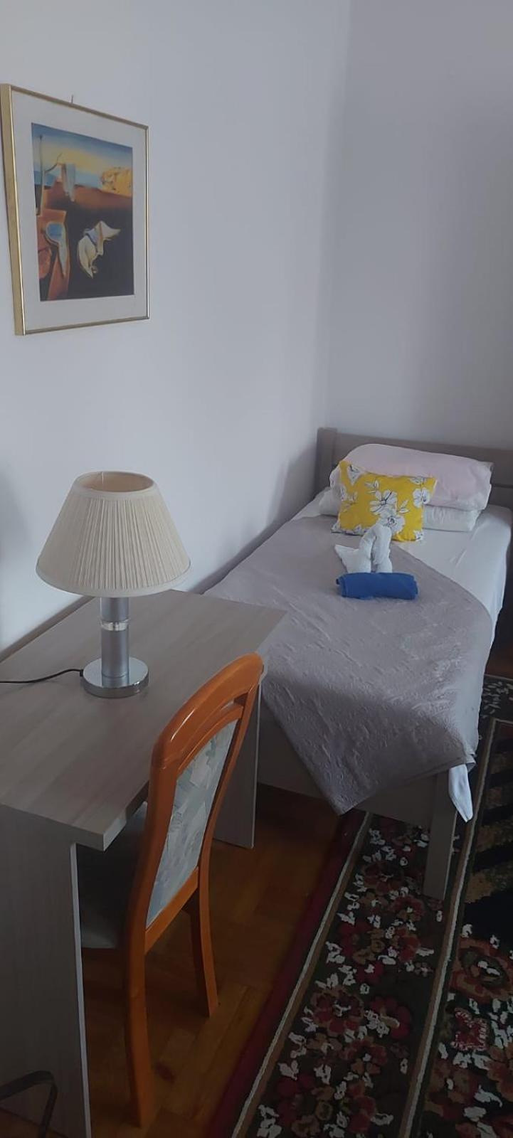 Hostel Poznan Luaran gambar