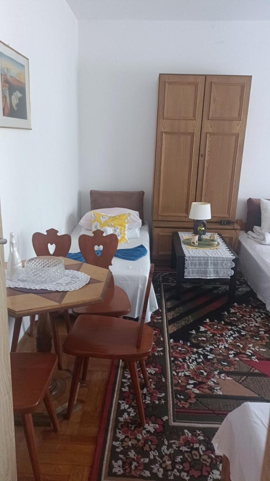 Hostel Poznan Luaran gambar
